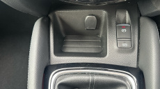 Nissan Qashqai 1.3 DiG-T Acenta Premium 5dr Petrol Hatchback